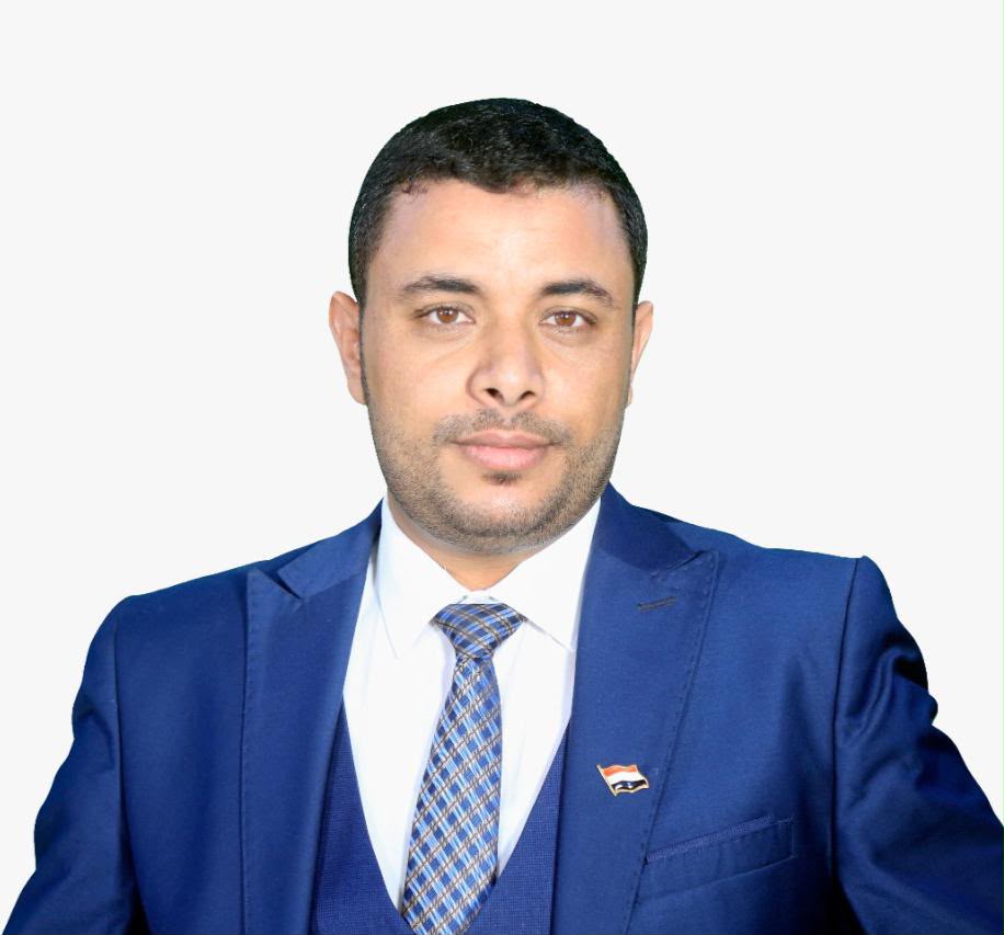 الزنداني وتهمة القبض على ثلاثة مناصب