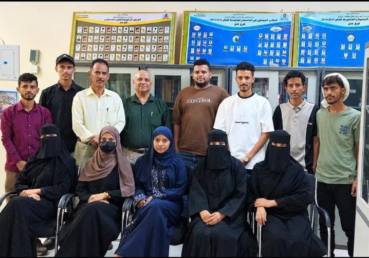د.  النجار يدرب على الصحافة التخصصية بمؤسسة الأمل بعدن 